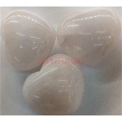 Сердце из натурального розового кварца 4x4,5 см - фото 142079