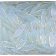 Кабошоны 8x23 челноки из лунного камня