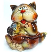 Фигурка из цветной керамики Собака с рыбой 10 см