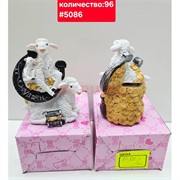 Фигурка из полистоуна копилка (5086) Барашки с подковой символ 2027 года